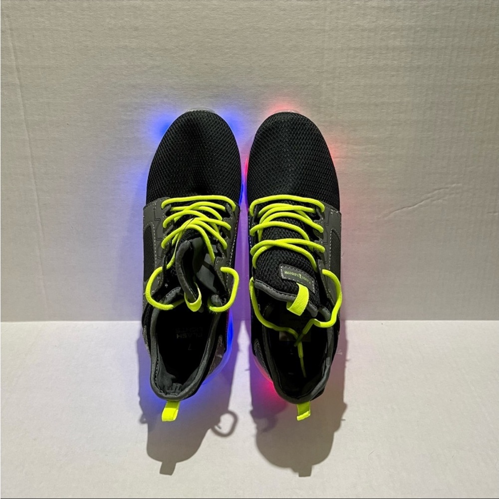 Flash Lights Rechargeable Shoes - new